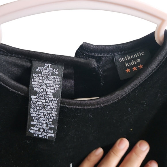 Authentic kids hallowen costume size 2t - Picture 4 of 6